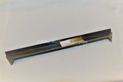 Freight Rover Sherpa Stop Bracket DMA9865