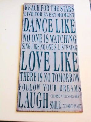 Vintage Distressed Metal Wall Sign in 4 Designs 33177