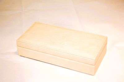 Ladies Cream Leatherette Travel Jewellery Case 5092