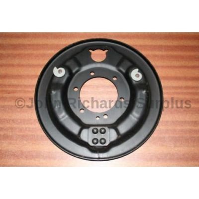 Land Rover LWB &amp; 101 FC R/H rear brake backplate 531889