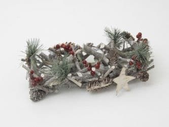Birch Wood and Berry Christmas Tea Light Holder Table Centrepiece 5833