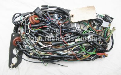 Main Wiring Harness Military 12V RHD 589227