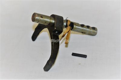 Bedford Vauxhall Gearbox Selector Fork 6320658 2520-99-821-7654