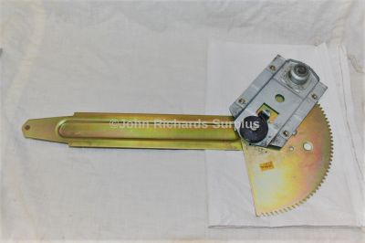 Bedford Vauxhall Window Regulator 7978486 2540-99-833-4273