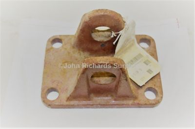Bedford Vauxhall Tow Hitch Bracket 91107796 2540-99-244-3514