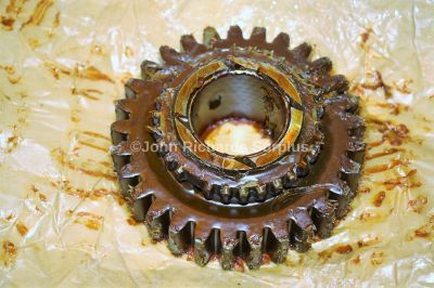Bedford Vauxhall Transfer Box Mainshaft Gear 7095481 2520-99-832-6317