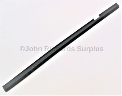 Door Outer Waist Seal L/H ALR5981