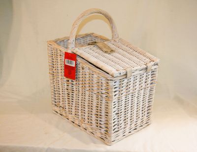 Lambourn Luxury Wicker Picnic Hamper Second Clearance GG001