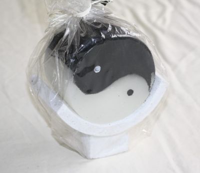 Oriental Mysteries Yin-Yang Candle on Resin Stand Unboxed 295043