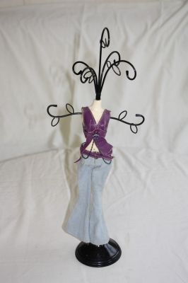 Ladies French Jeans Jewellery Holder 512F00 C Ex-Display