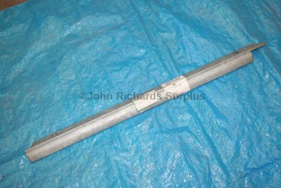 Land Rover Defender Rear Door Bottom Capping R/H MTC3362