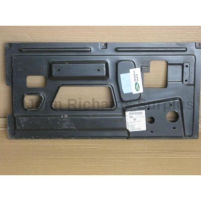 Inner Door Panel L/H MUC2075