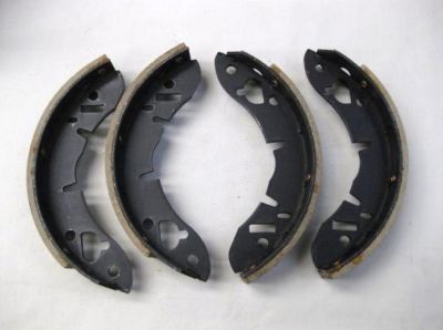 Brake shoe set of 4 LB1019-DC