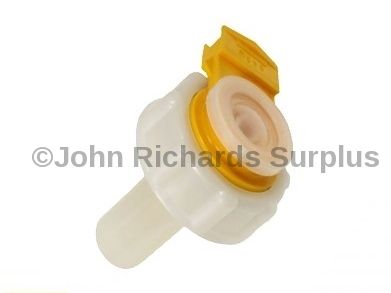 thumbnail image 2 of Vantastic Upgrades Brake Master Cylinder For Land Rover Defender 1991+ (Non-ABS) - LR013018 2 of 4