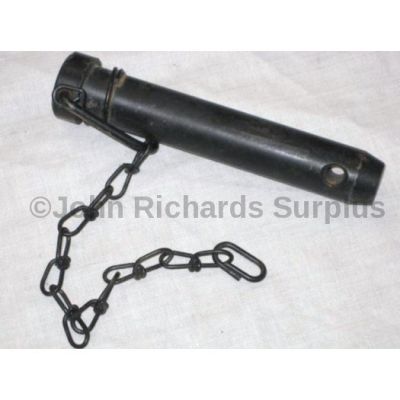 Land Rover bumper towing pin RRC3975