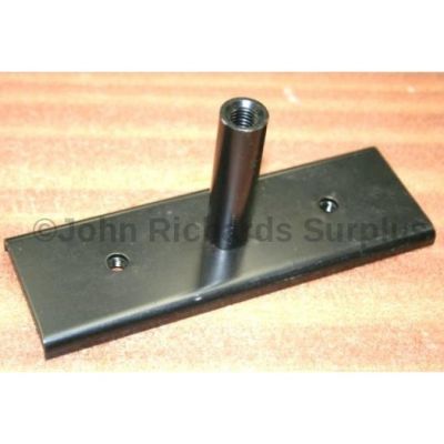 Wolf Tool Retaining Bracket RRC8740