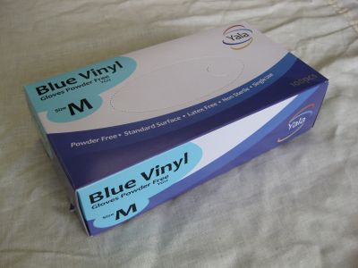 Powder free blue vinyl gloves latex free box 100 size medium