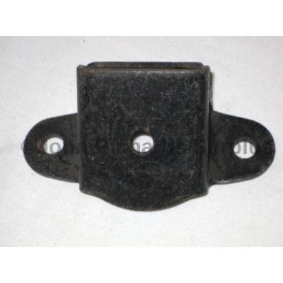 Land Rover L/H gearbox mount 272498